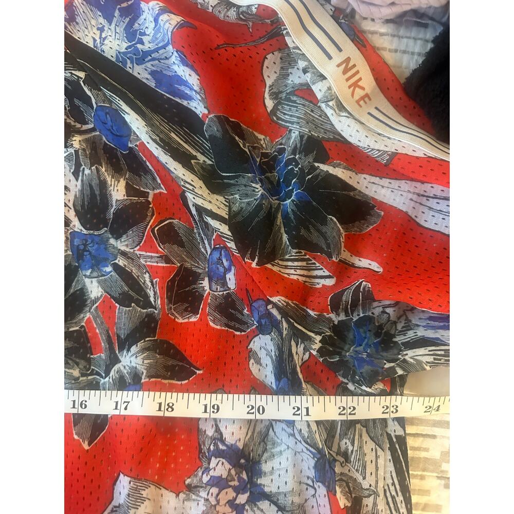 Nike Sportswear Floral Mesh Top Women’s Plus Size 1X Orange Blue Graphic Short - Picture 8 of 8
